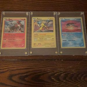 Pokémon legendary dog set will not separate
